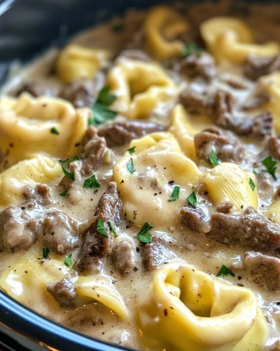 Tortellini – Ten Smak Jest Nierealny! Krzykniesz “Ojej!” Po Pierwszym Kęsie! (Przepis na Kremowy Obiad, Który Uzależnia!)